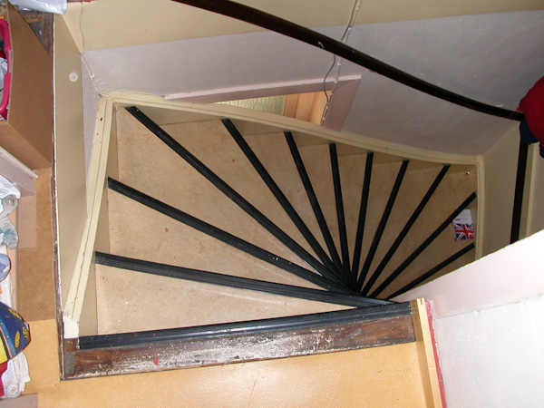 Looking down the stairs in my cousins apartment.  The dutch members can attest to how easily it is to actually navigate stairs like this.... NOT!